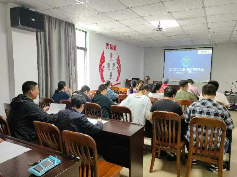 c6308982bb9e503064012a6d92c988b.jpg c6308982bb9e503064012a6d92c988b.jpg